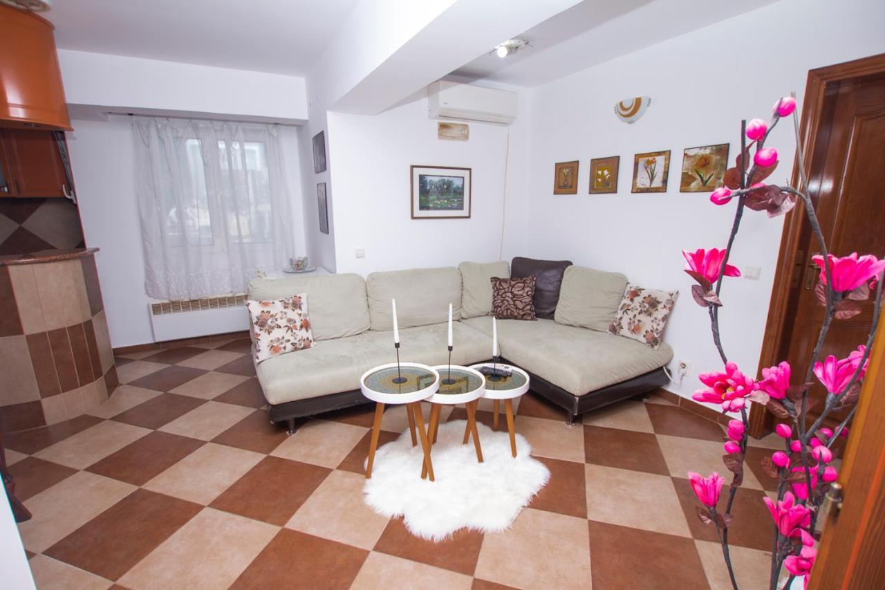 Lea Apartment Бар Экстерьер фото