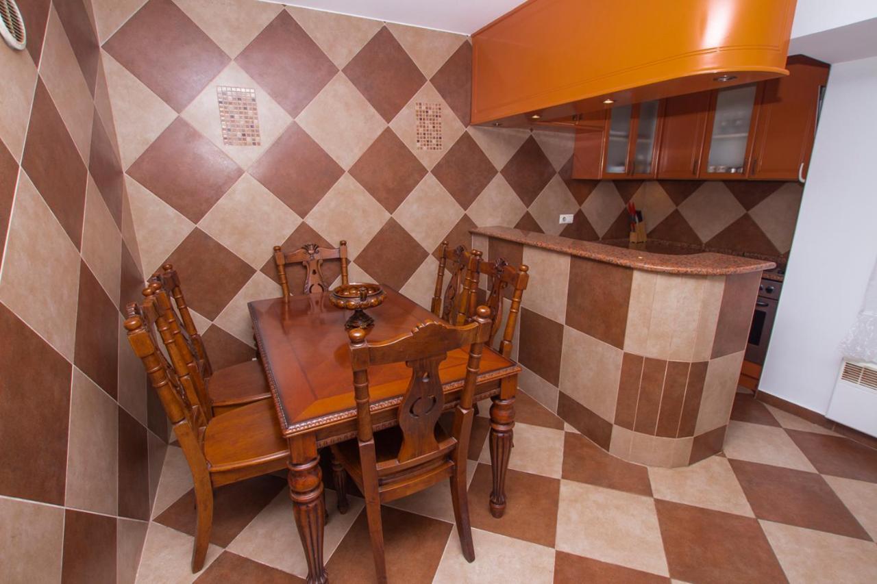 Lea Apartment Бар Экстерьер фото