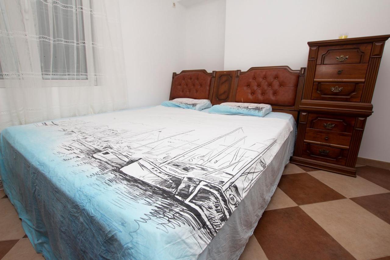 Lea Apartment Бар Экстерьер фото