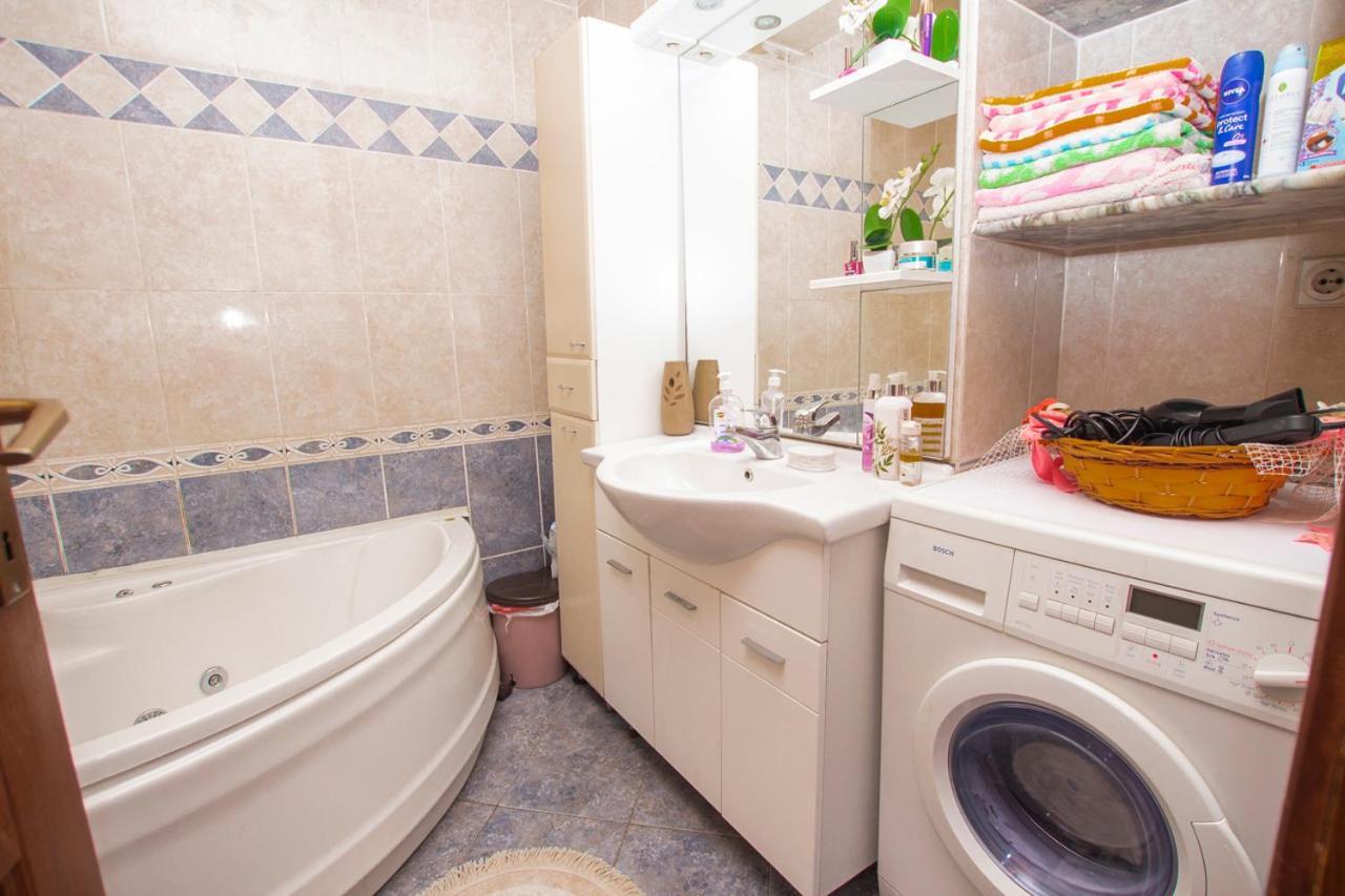 Lea Apartment Бар Экстерьер фото