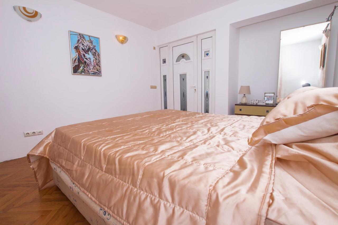 Lea Apartment Бар Экстерьер фото
