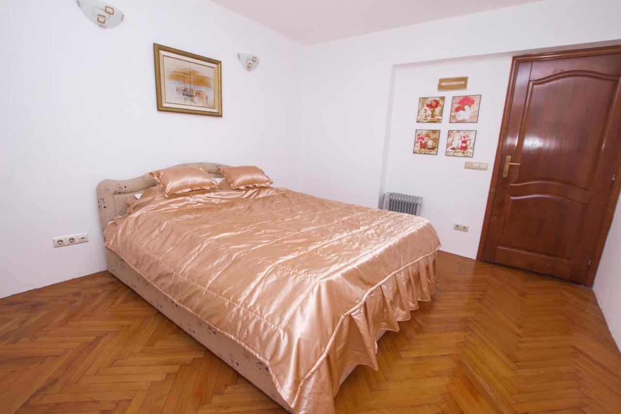 Lea Apartment Бар Экстерьер фото