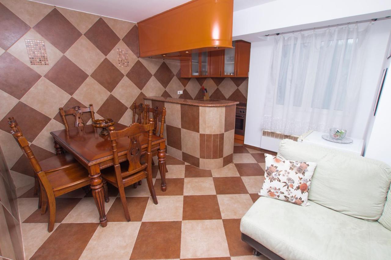 Lea Apartment Бар Экстерьер фото