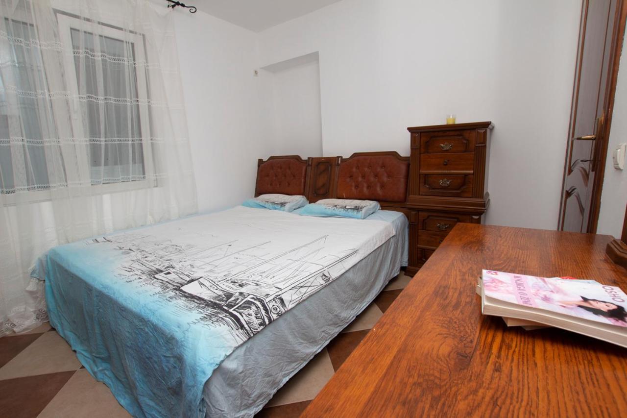 Lea Apartment Бар Экстерьер фото