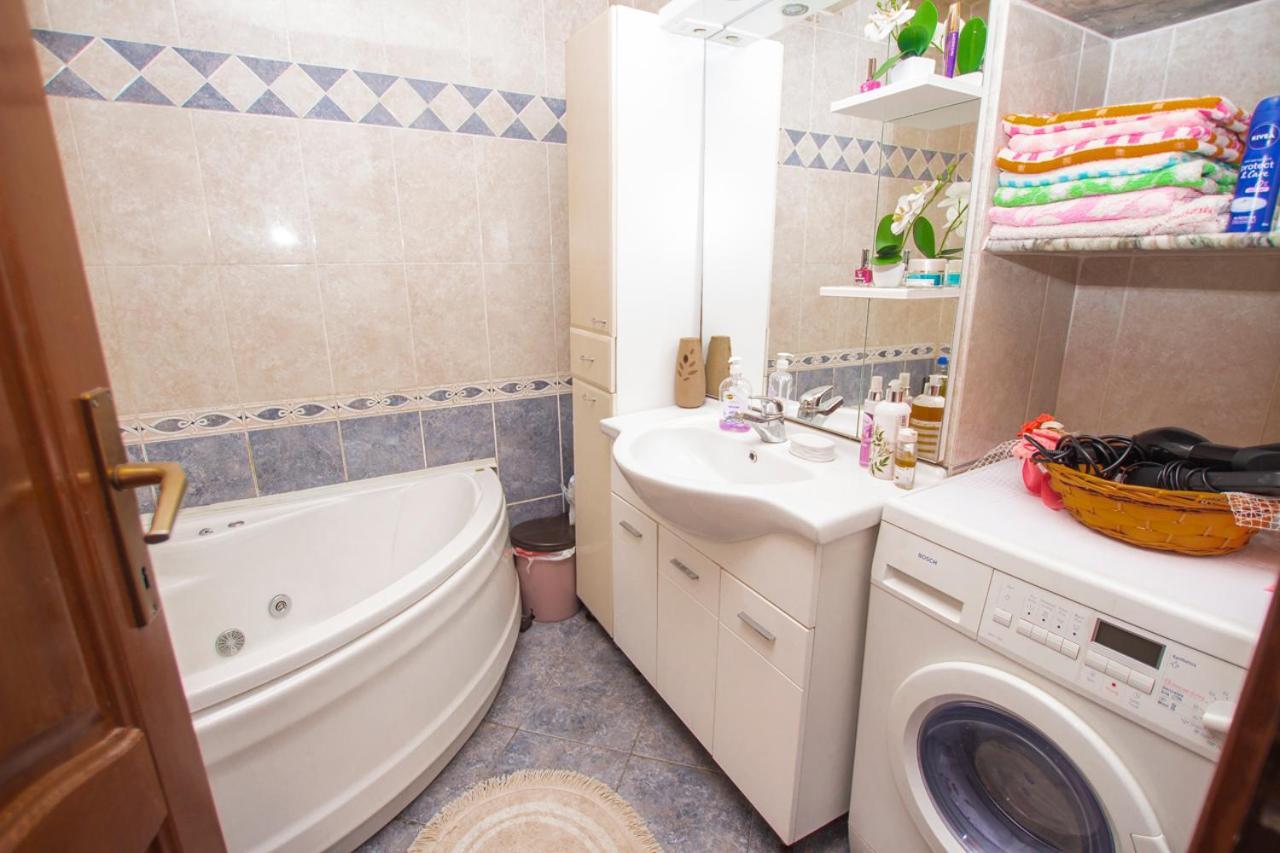 Lea Apartment Бар Экстерьер фото