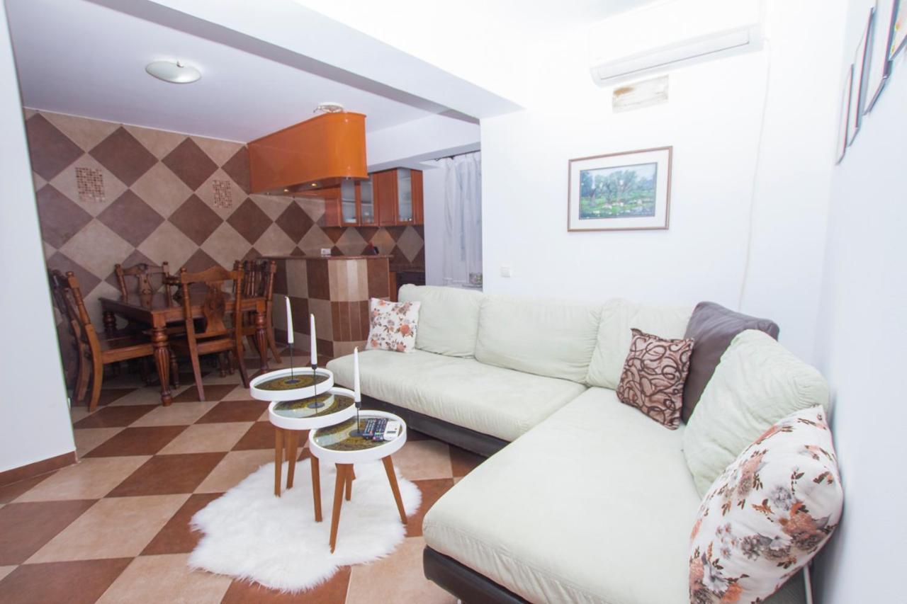 Lea Apartment Бар Экстерьер фото